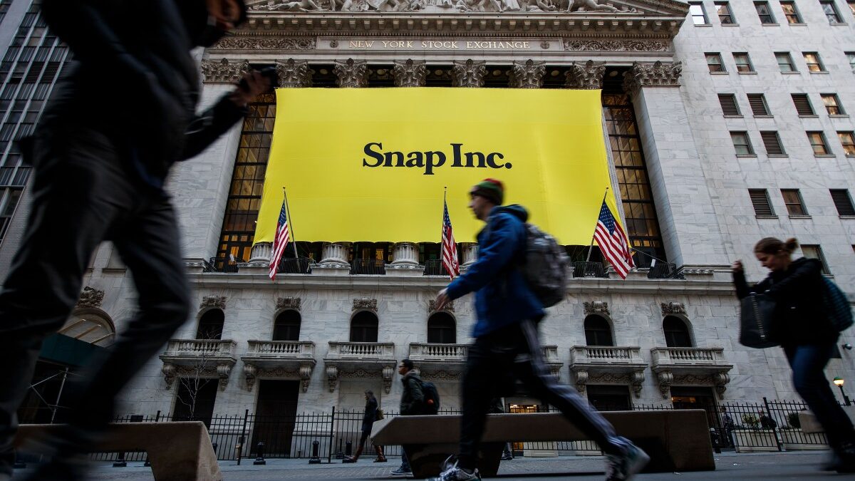 A smartphone screen showing the Snapchat app interface